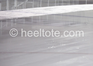 Ice                          rink surface before and after resurfacing                           heeltote.com