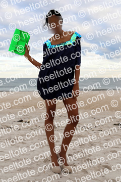 Look 2 of How to                        Take Stylish Photos in the Sand  heeltote.com