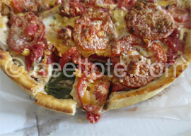 Lou Malnati Pizzeria  heeltote.com