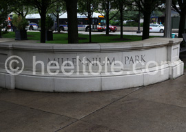 Millennium Park enterance  heeltote.com