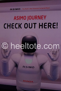 2015 Detroit Auto Show | Honda Asimo  heeltote.com