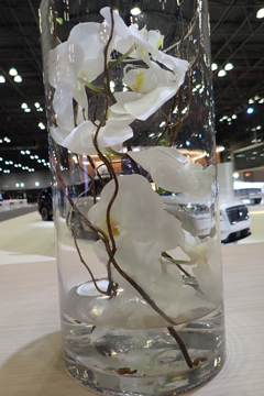 2022 New York International Auto Show at the Jacob Javitz Center | Flowers.  In A Vase  heeltote.com
